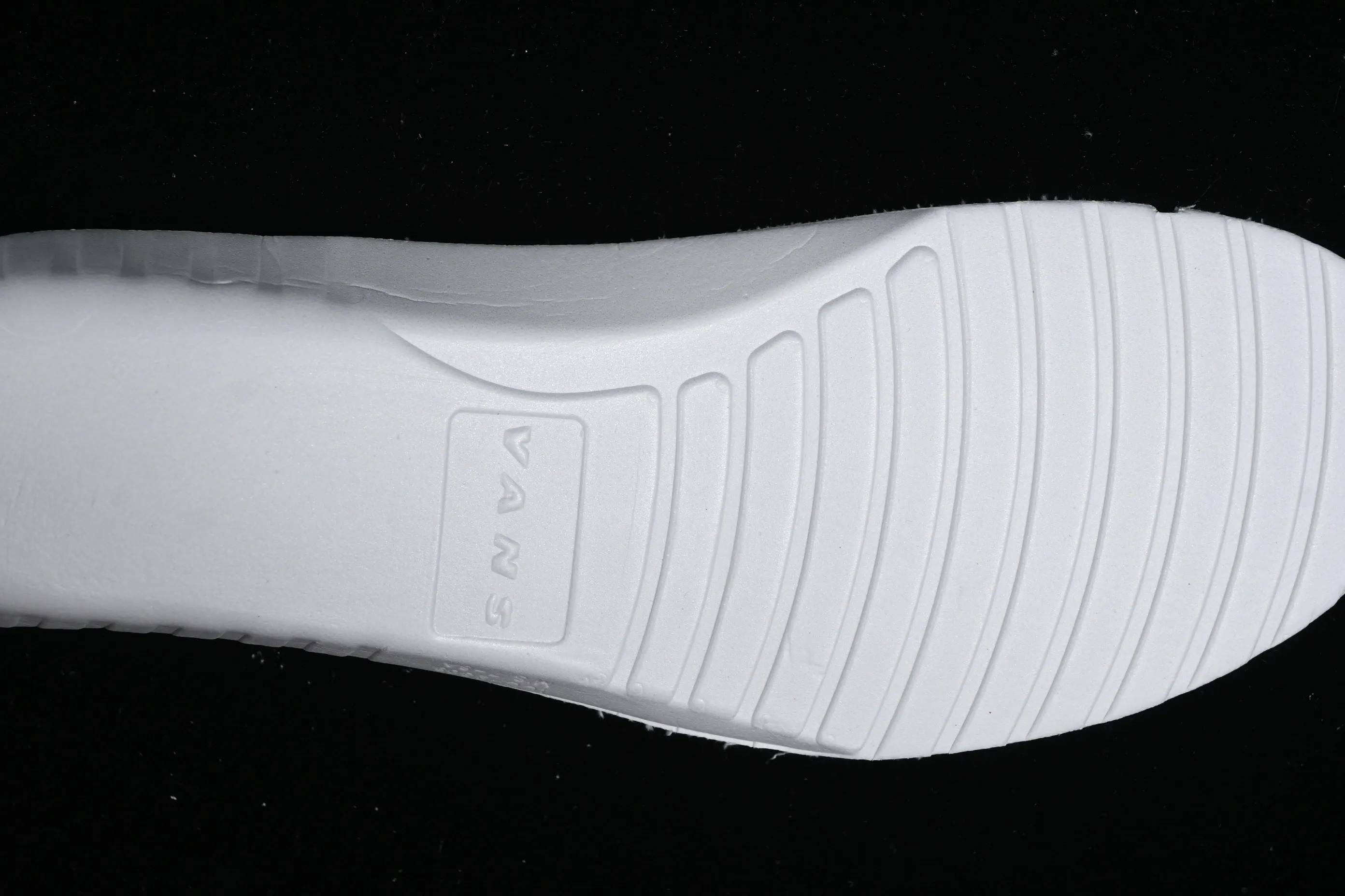 All categories Vans Vans series Vans Mid Vans China Vans Rowley XLT series Vans official shock-absorbing and wear-resistant retro skateboard shoes VN000CQFCPM